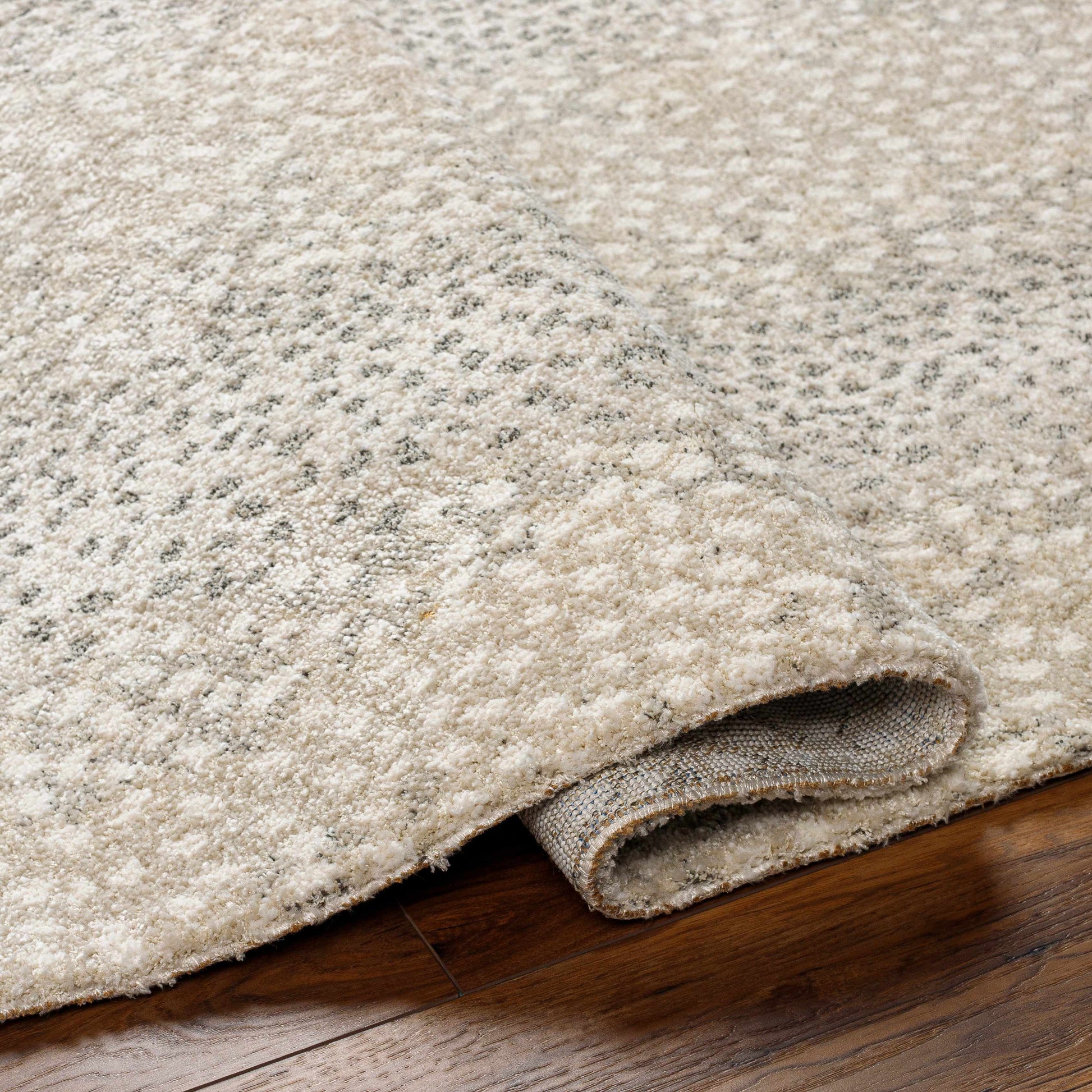 Daiva Luxe Rug-3