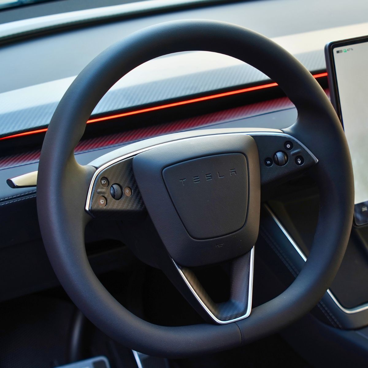 Real Dry Carbon Fiber Steering Wheel Bezel Overlay for Model 3 Highland & Model Y Juniper (3 Pieces)