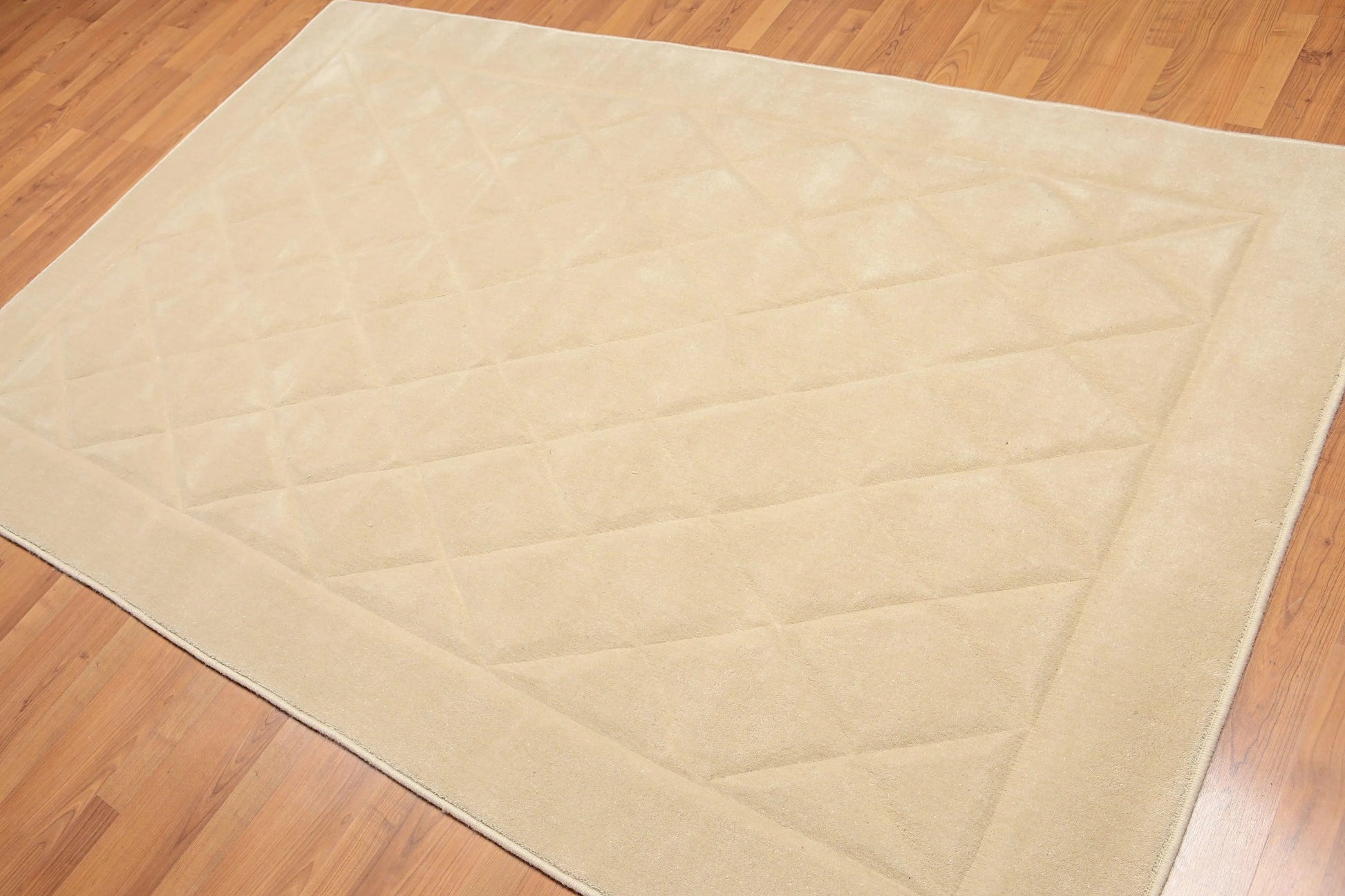 5' x 8' Designer Embossed Diamond Pattern 100% Wool Area Rug Beige-0