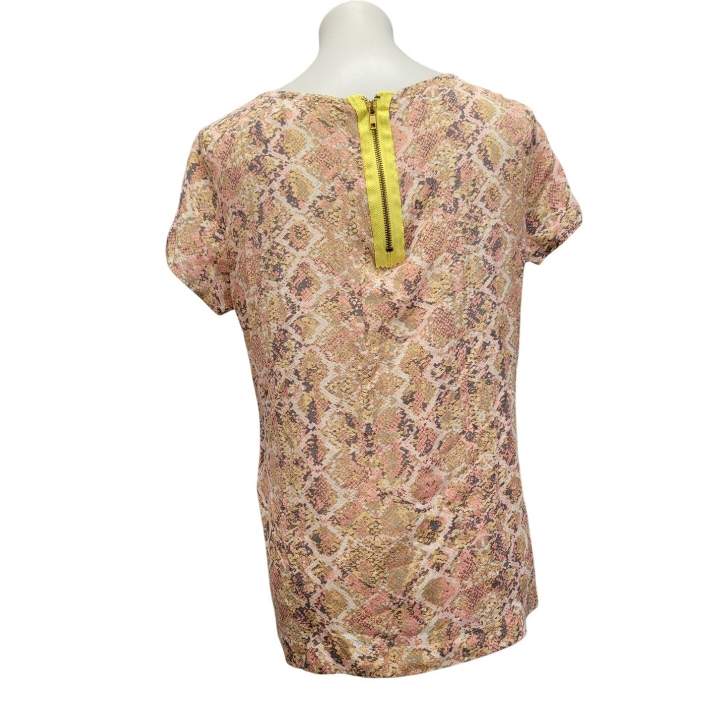 Fynn And Rose Womens Medium Pastel Snake Skin Back Zipper Short Sleeve Top