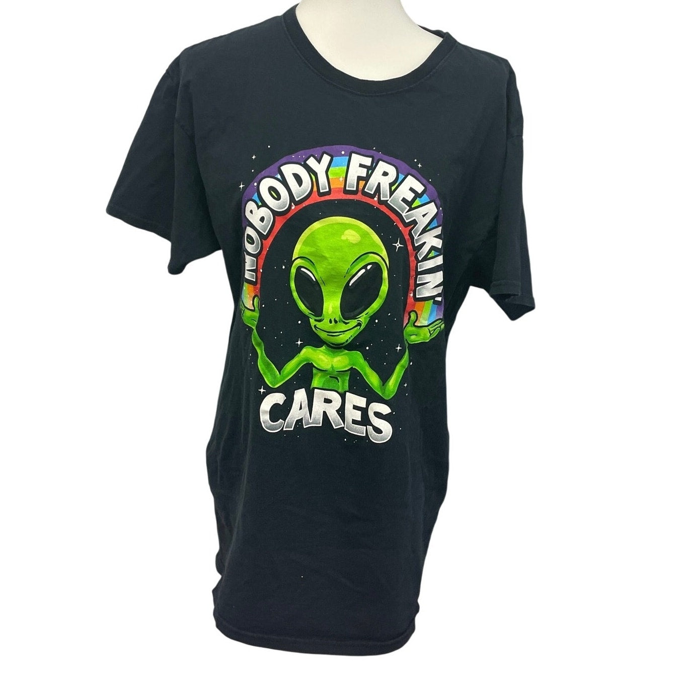DOM Mens Large Nobody Freakin' Cares Alien Rainbow 100% Cotton Short Sleeve Tee