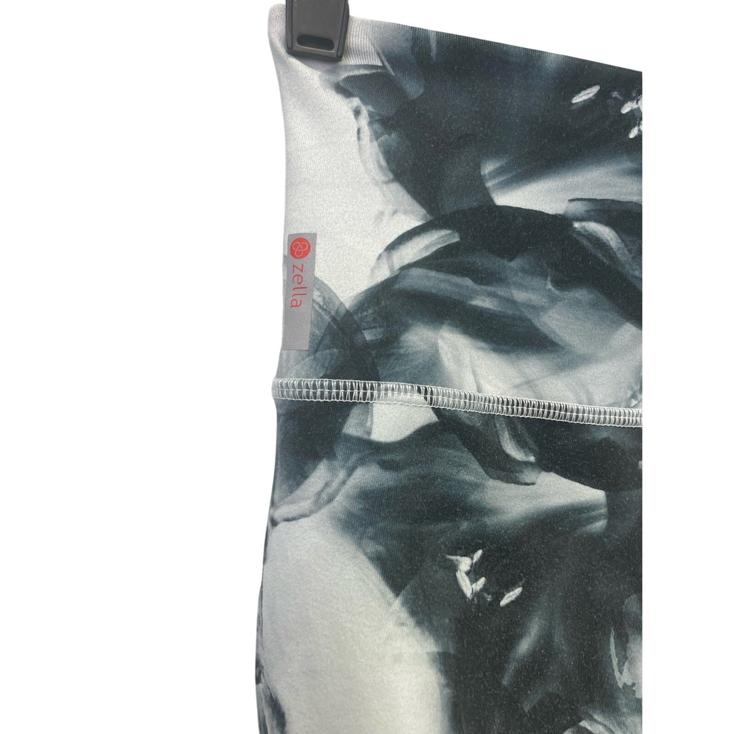 Lot of 2 Vogo Athletica & Zella Medium Stretch Polyester Athletic Ankle Leggings