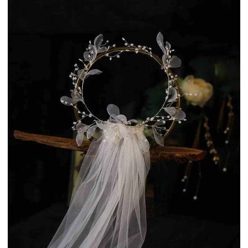 Elegant Floral Bridal Wreath Veil with Lace and Beads