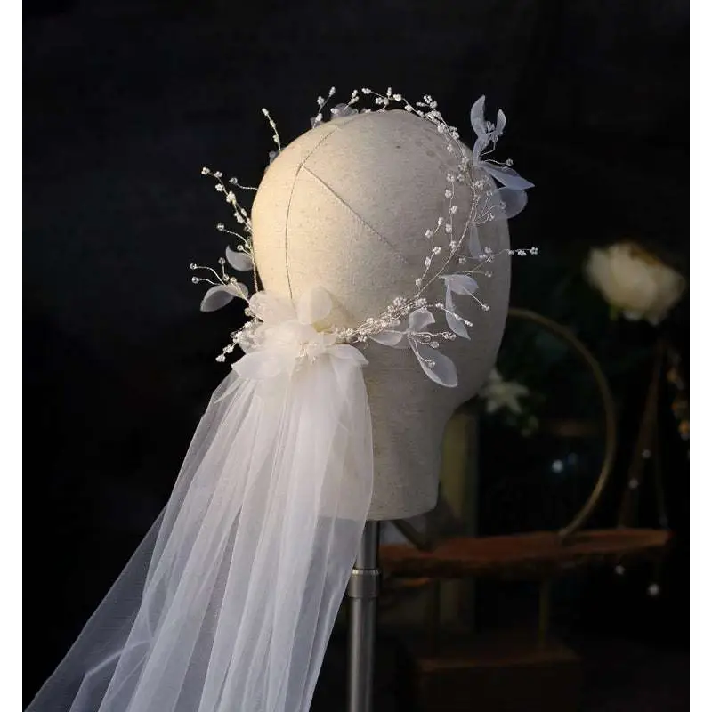 Elegant Floral Bridal Wreath Veil with Lace and Beads
