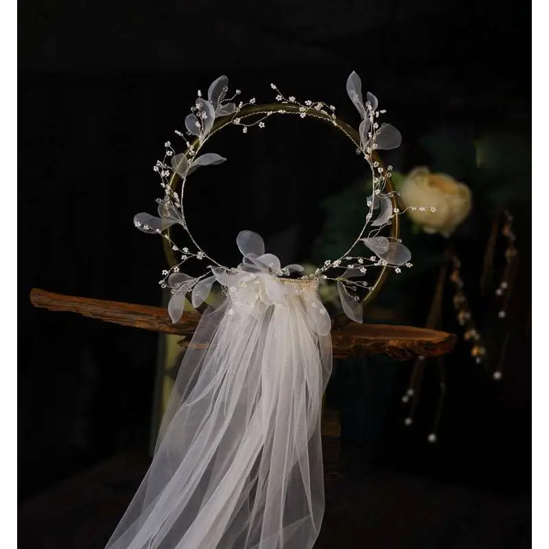 Elegant Floral Bridal Wreath Veil with Lace and Beads