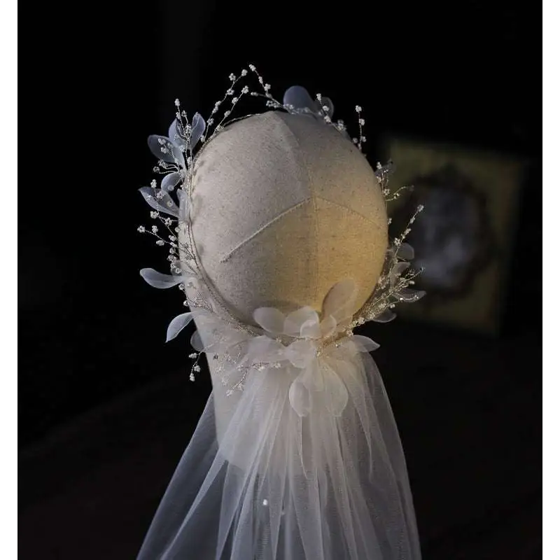 Elegant Floral Bridal Wreath Veil with Lace and Beads