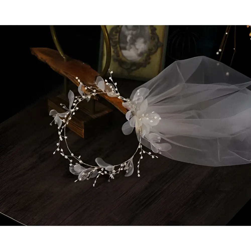 Elegant Floral Bridal Wreath Veil with Lace and Beads