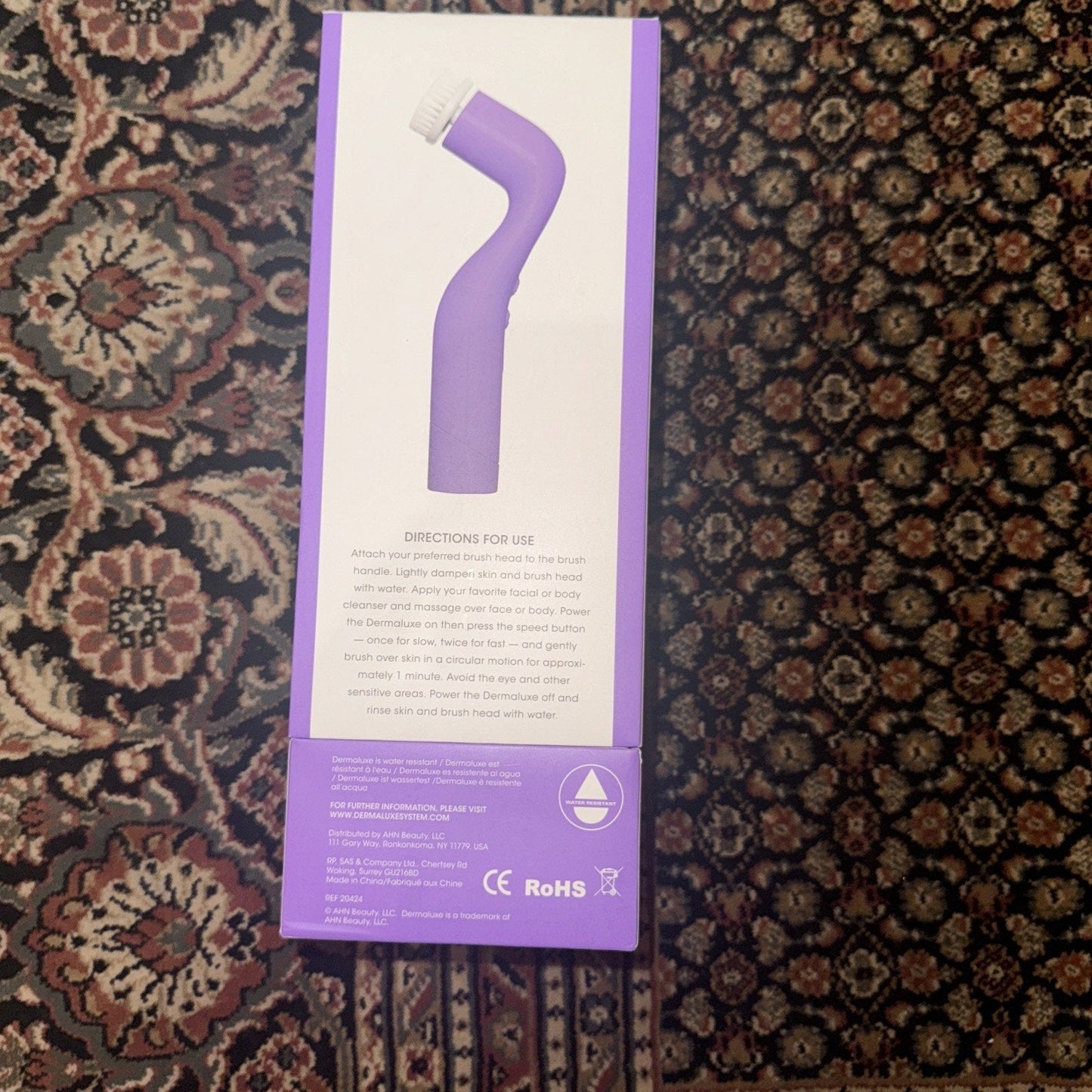 DERMALUXE/ADVANCE CLEANSING SYSTEM (2 SPEEDS/4 CLEANSING HEADS)-New In Box