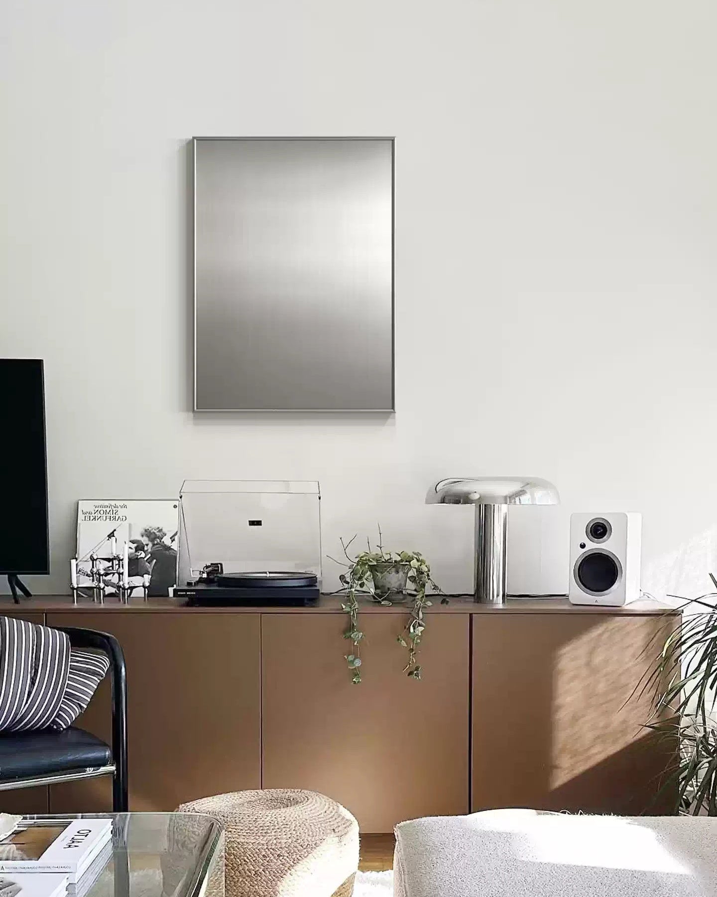 Magnetic DIY Display Board-1