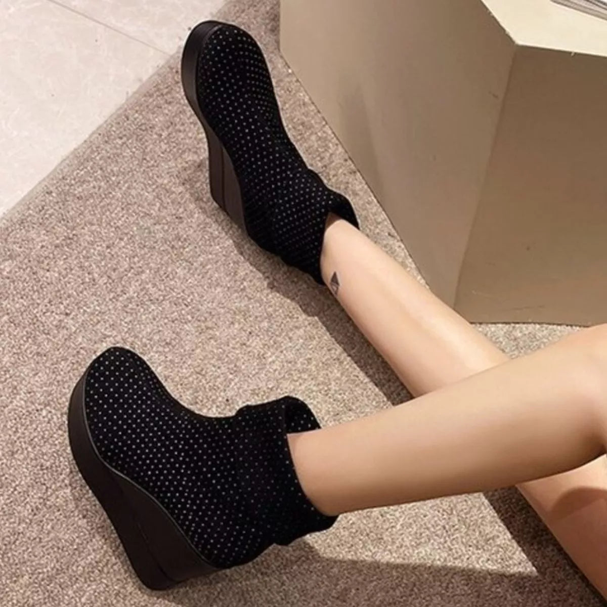 Round Toe Wedge Boots