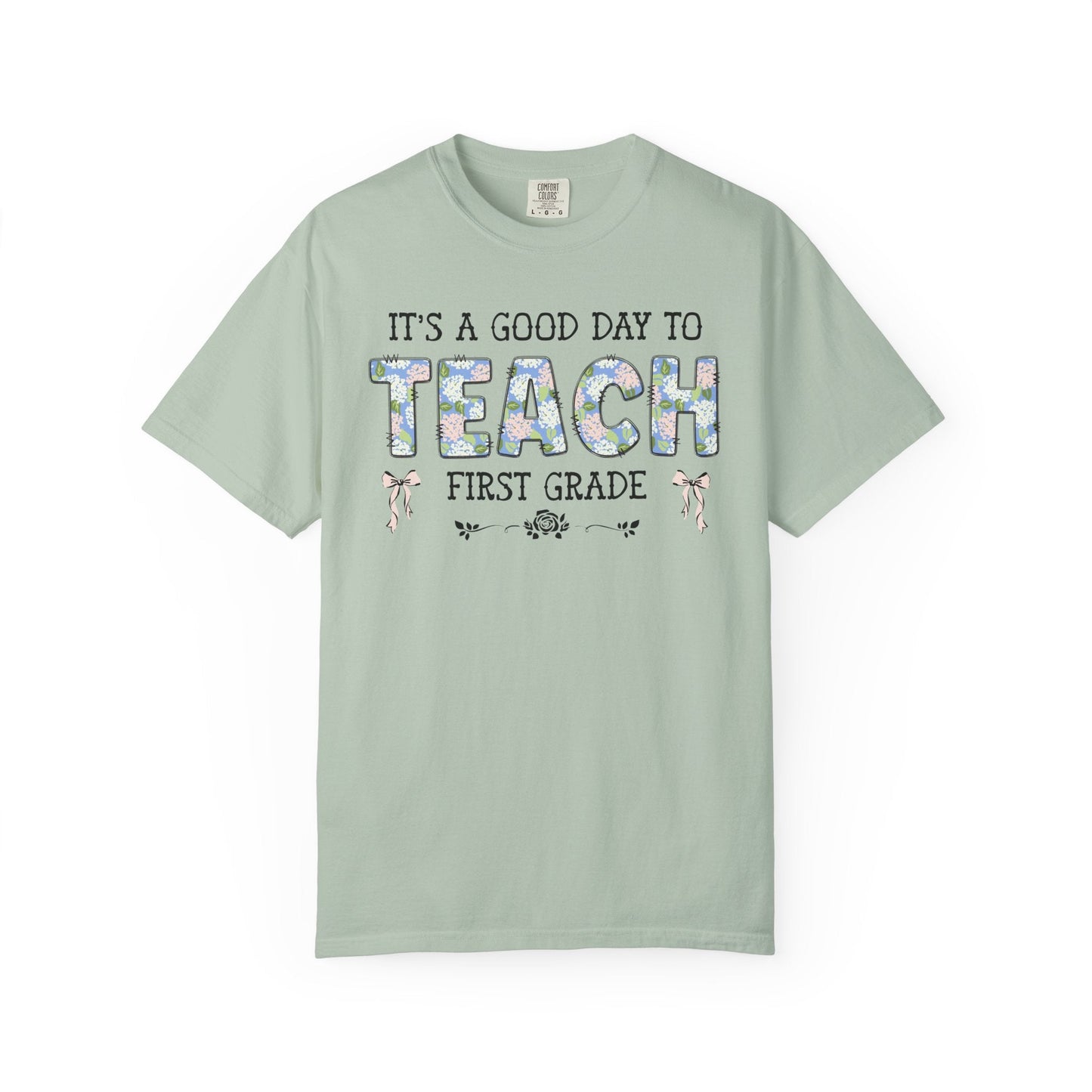 Floral First Grade Teacher Tee