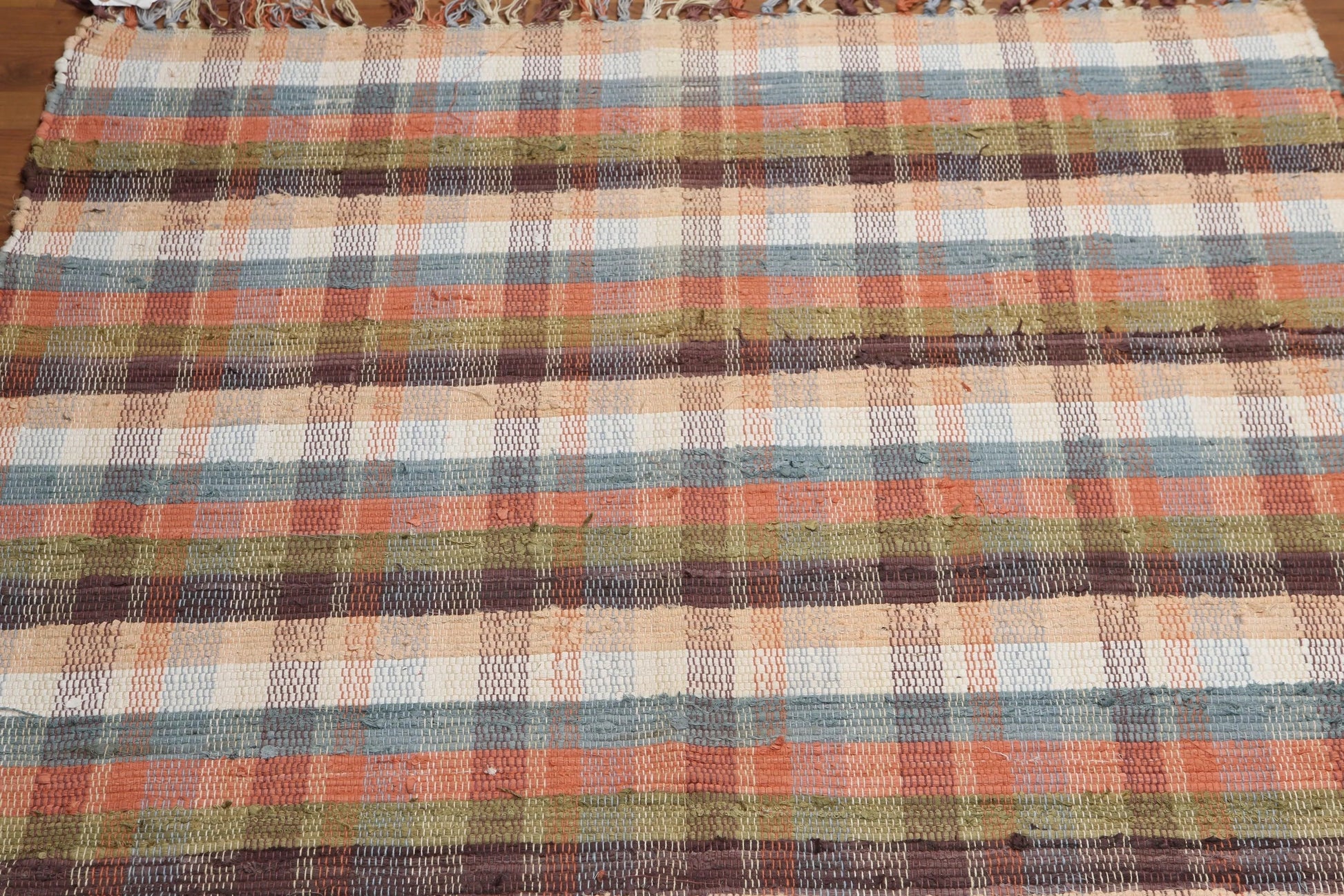 4' x 6' Hand Woven Reversible Dhurry 100% wool area rug Ivory-2