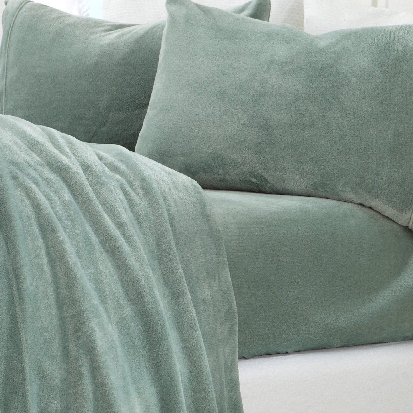 Solid Plush Sheet - Velvet Luxe Collection