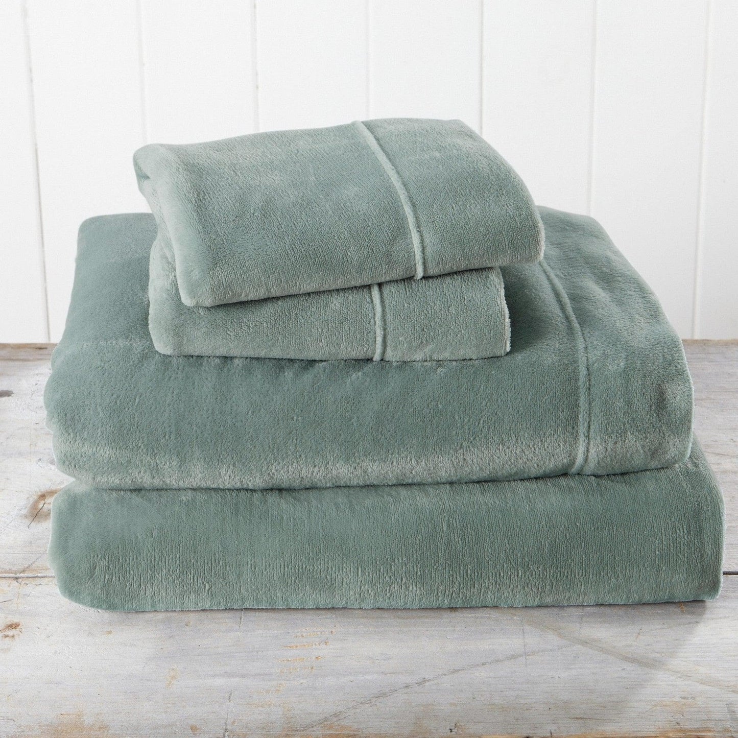 Solid Plush Sheet - Velvet Luxe Collection