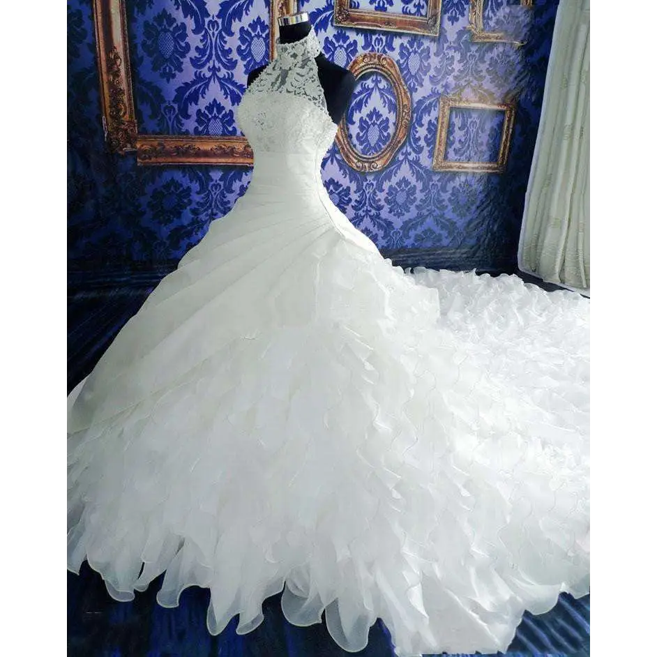 High-end Ruffled Big Tail Wedding Dress Wholesale