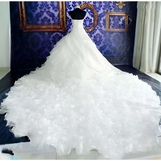 High-end Ruffled Big Tail Wedding Dress Wholesale