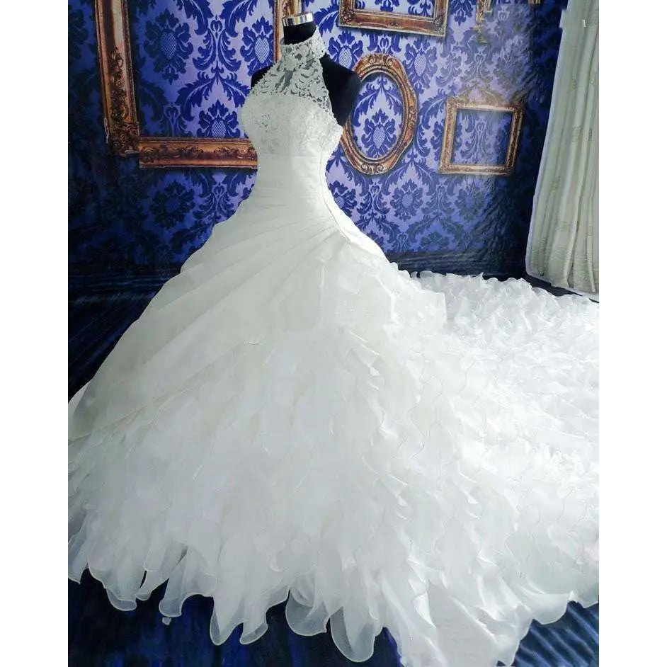High-end Ruffled Big Tail Wedding Dress Wholesale