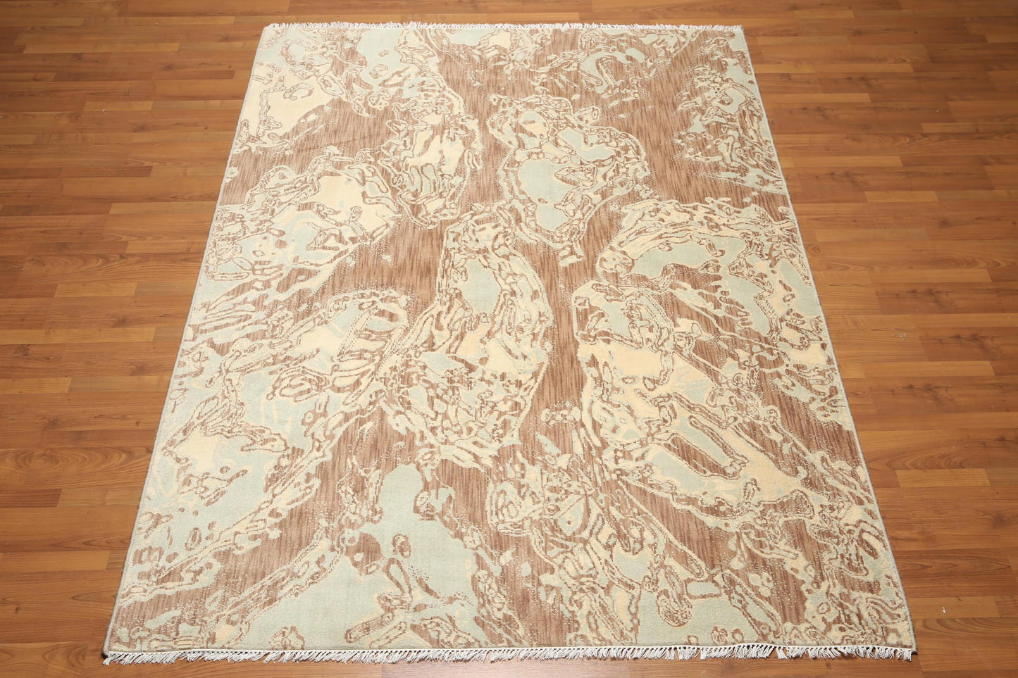Hand knotted Oriental area rug 100% Wool pile Beige 6' x 9'-2