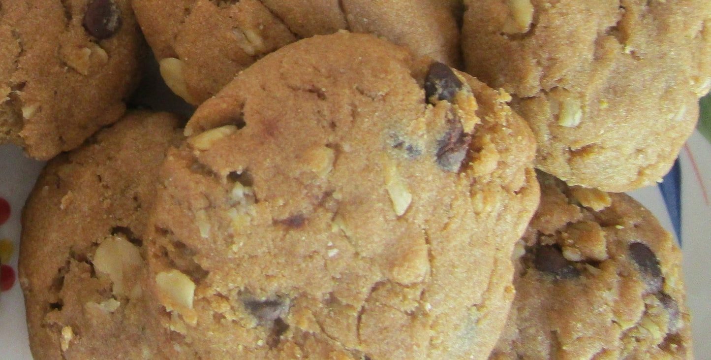 Chocolate Chip Cookies, Gluten Free, High Protein, Egg Free, Dairy Free, No Refined Sugar, Anabolic, Low Calorie, Low Fat, Breakfast, Oats