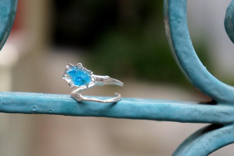 Silver Limpet Shell Ring: Nature Inspired Jewelry (Blue Murano Glass)-3