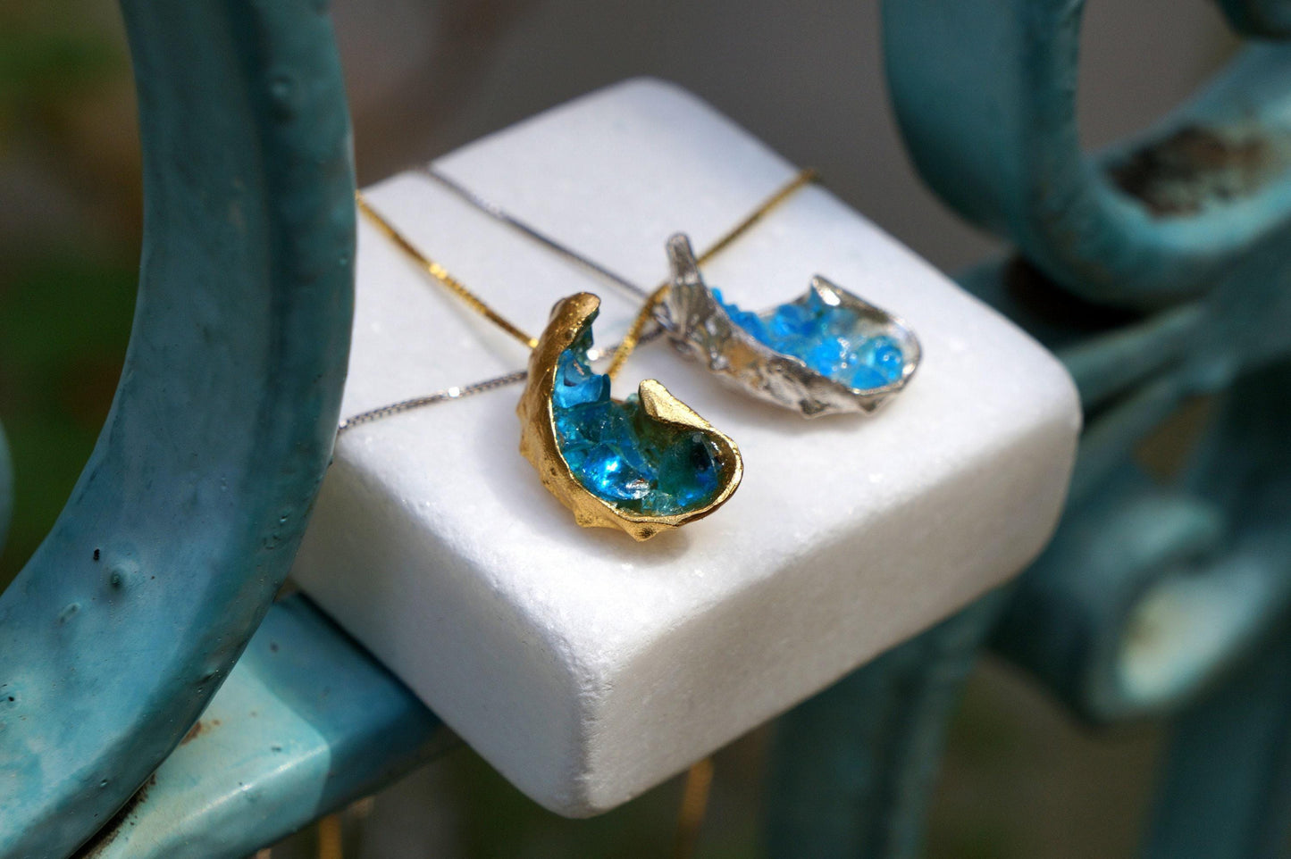 Sea Shell Necklace: Blue Murano Glass - Gold Plated Sterling Silver-2