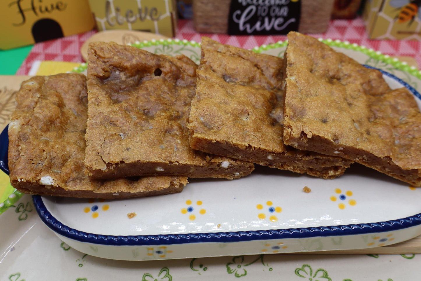 Gluten Free Blondie Bar, Dairy Free, Vegan, Peanut Free, Birthday Treats, Easter Dessert, Marshmallow snack, Graduation Party, Cinnamon Roll