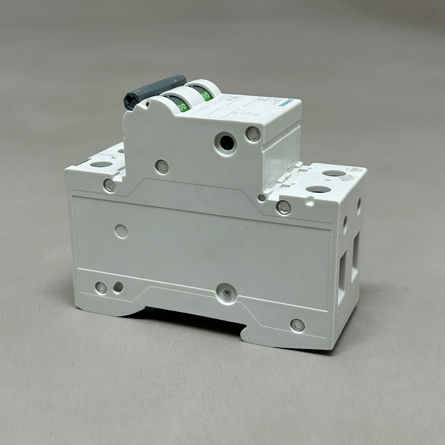 SIEMENS Miniature Circuit Breaker 230V 6KA Off-White 5SL6515-7 (New)