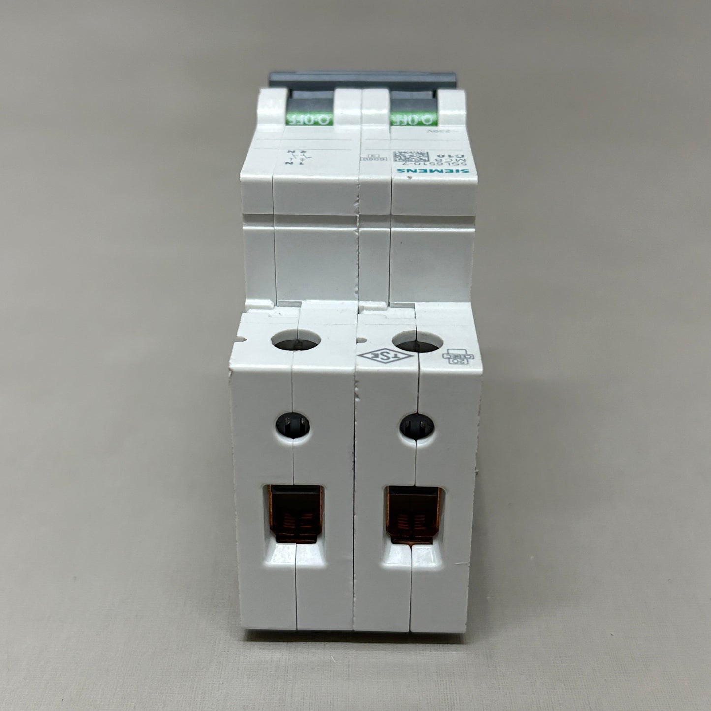 SIEMENS Miniature Circuit Breaker 230V 6KA Off-White 5SL6510-7 (New)