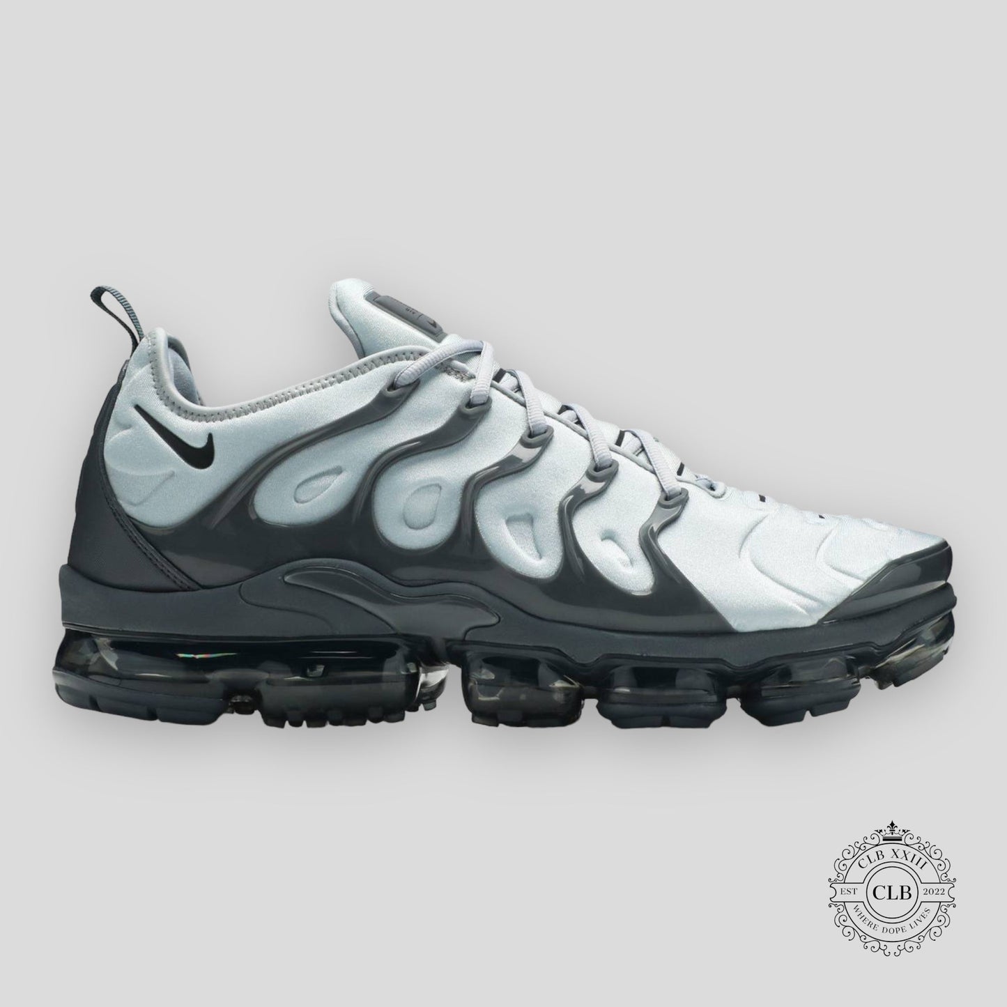NIKE AIR VAPORMAX PLUS "WOLF GREY"