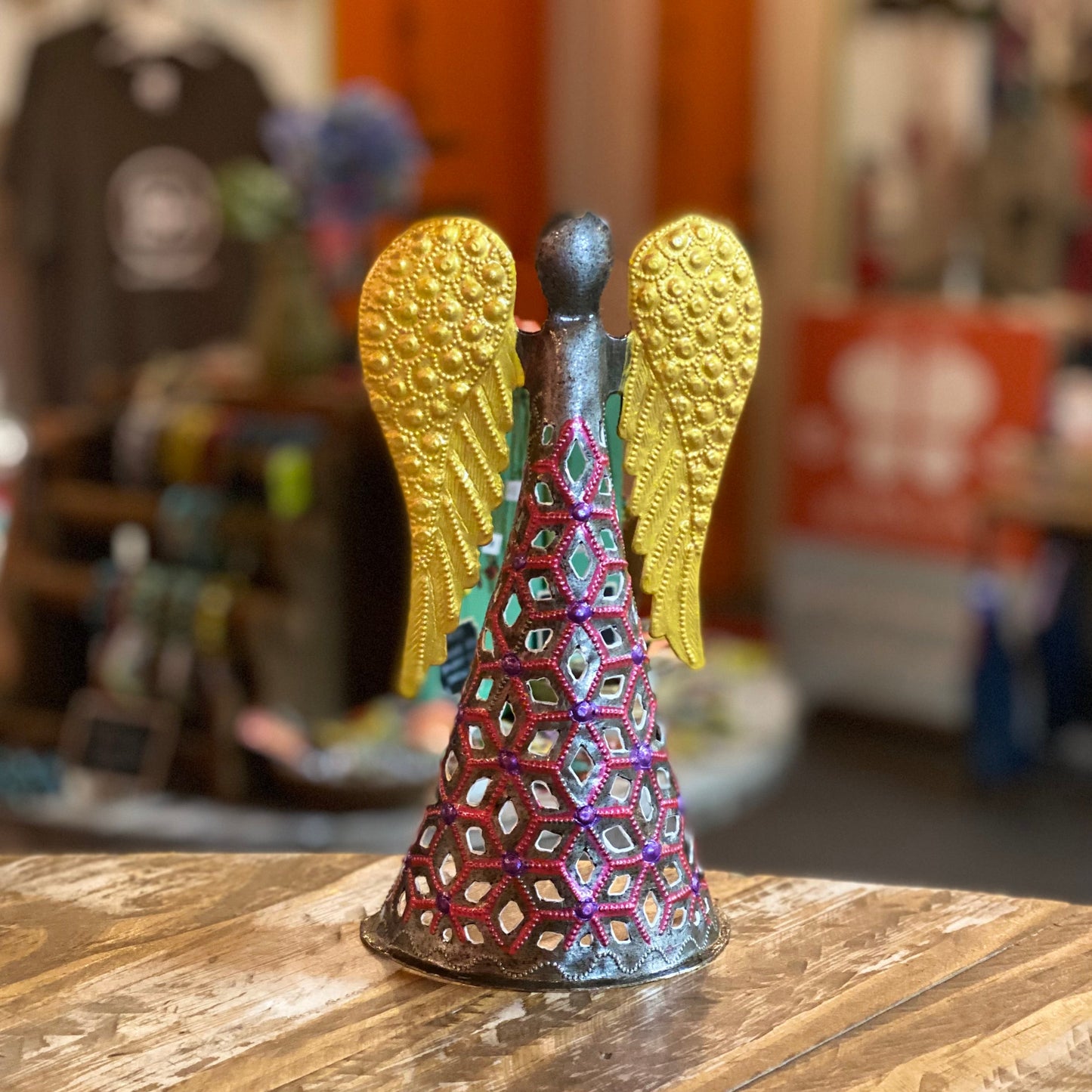 Medium Standing Angel