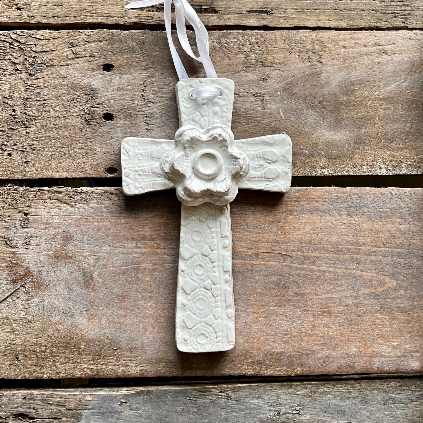 Medium Floral Ceramic Cross