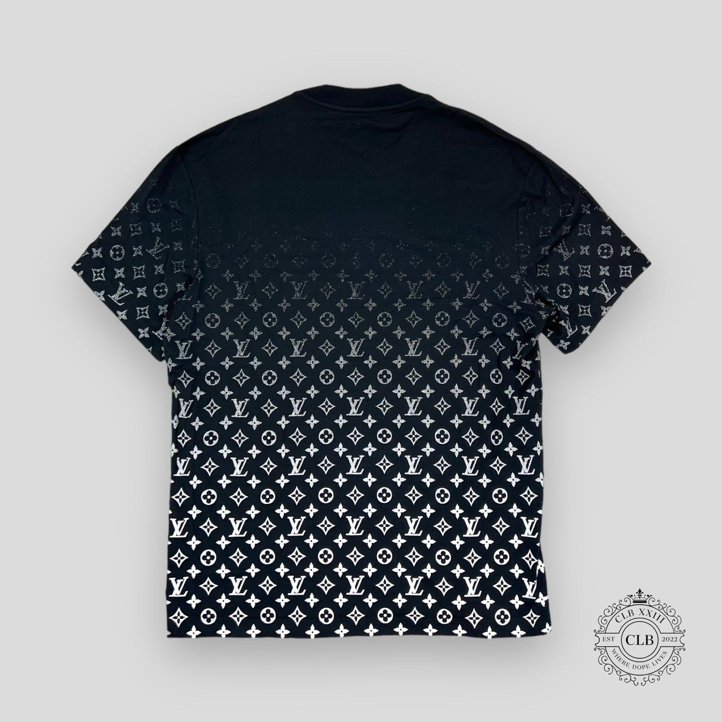 Louis Vuitton Gradient Monogram T-Shirt in Black