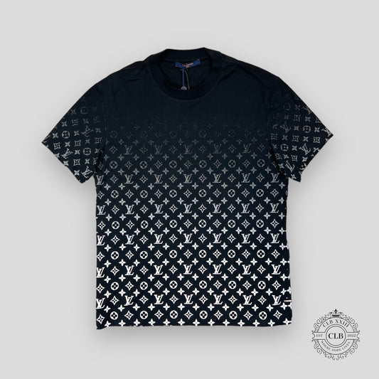 Louis Vuitton Gradient Monogram T-Shirt in Black