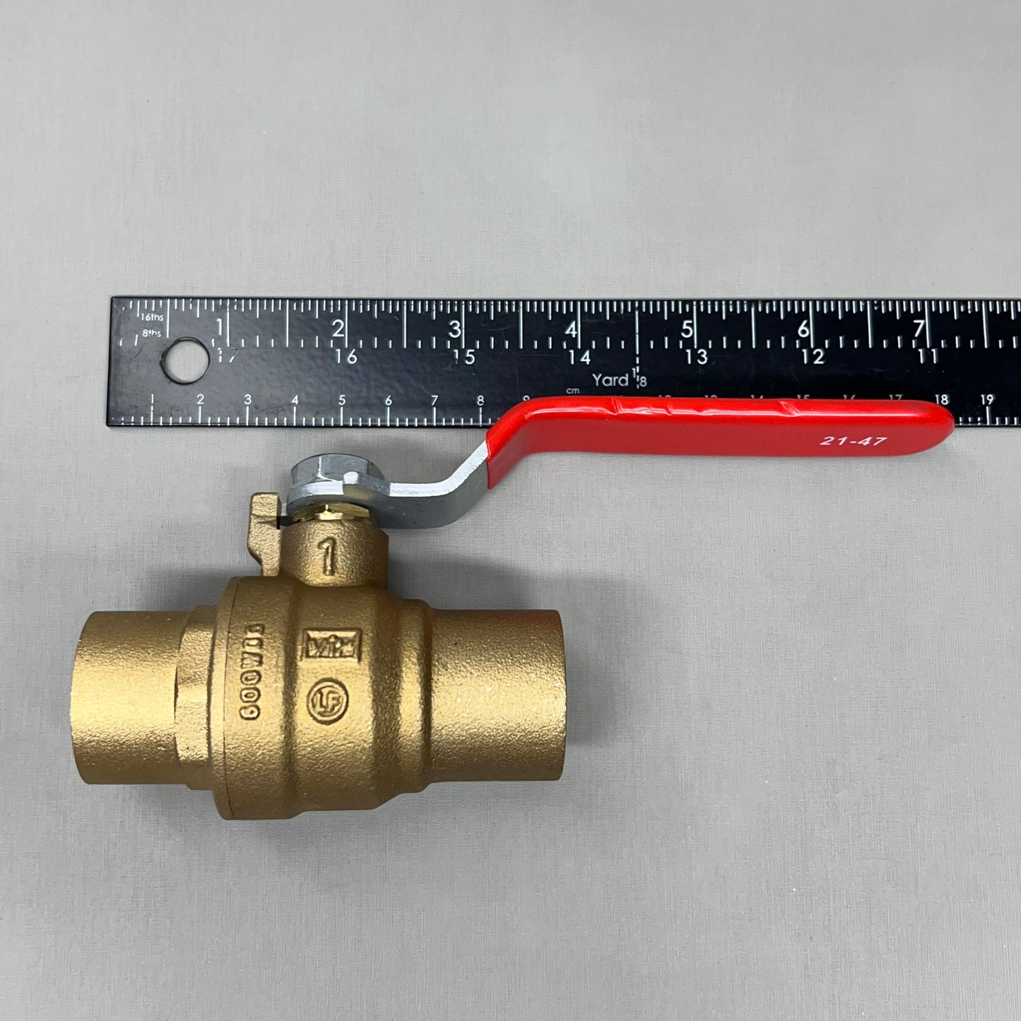RED-WHITE VALVE Brass Ball Valve 1" 1.05 lb 5595AB (New)
