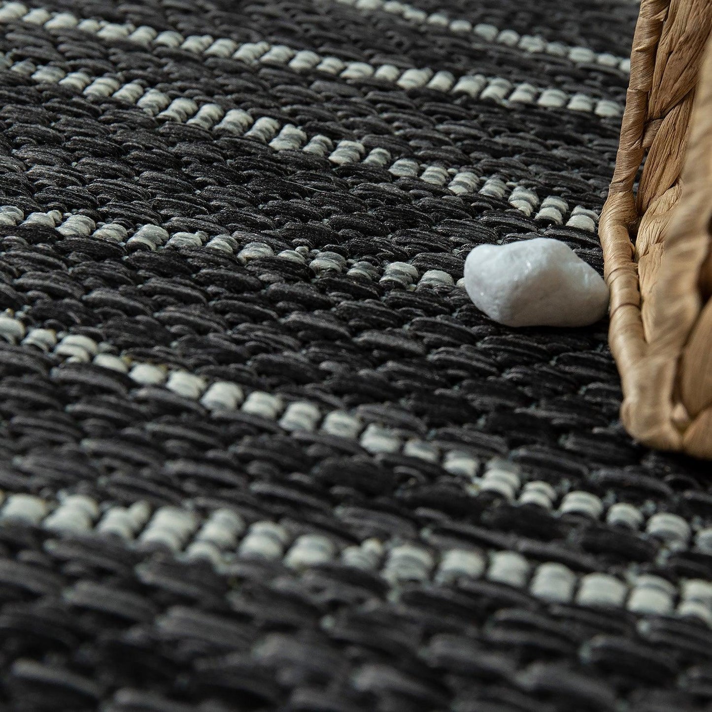 Outdoor Rug Illusion Modern Ethnic Pattern - Black Grey-2