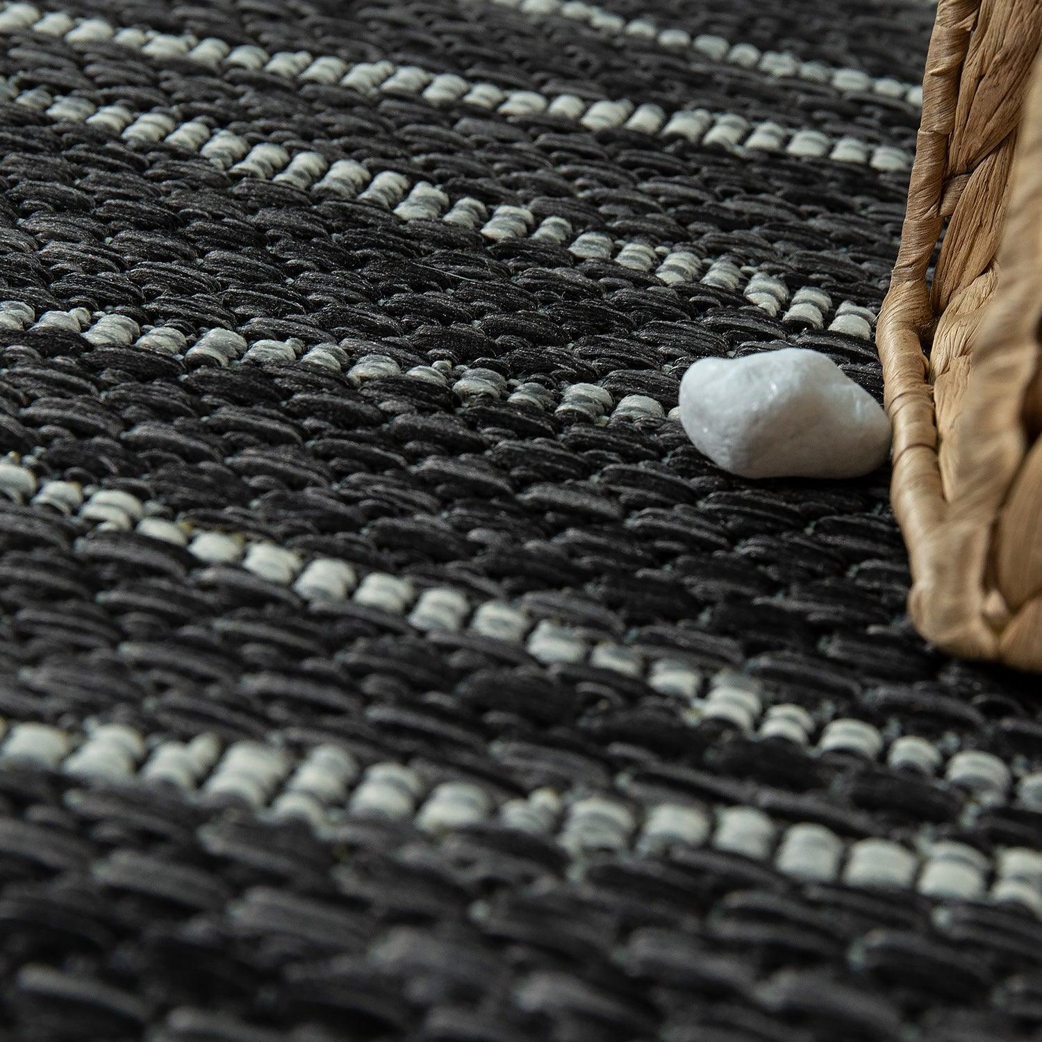 Outdoor Rug Illusion Modern Ethnic Pattern - Black Grey-2