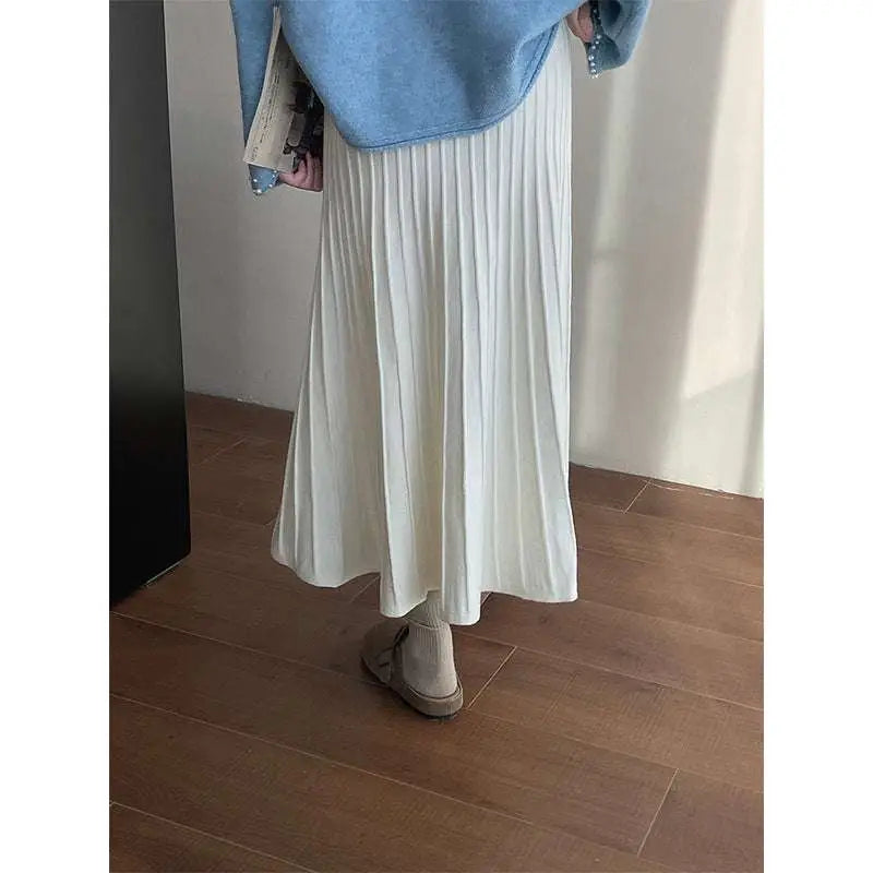 Korean Elastic Waist Knitted Pleated Midi Skirt
