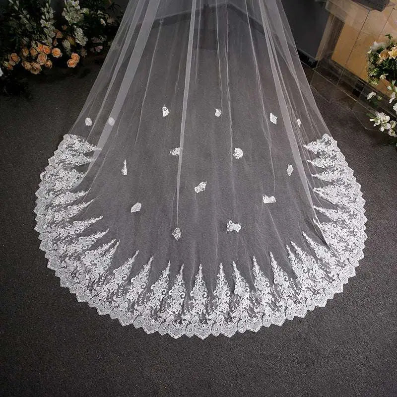 Lace Wedding Dress Trailing Floral Bridal Veil