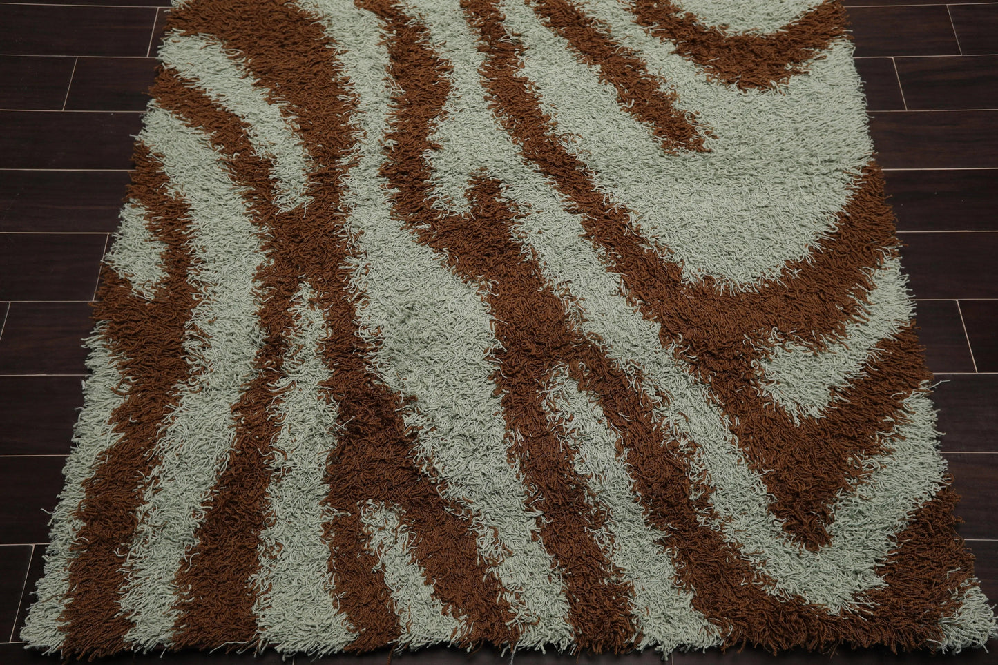 5' x 8' Modern 100% Nylon Shag Area Rug Brown-4