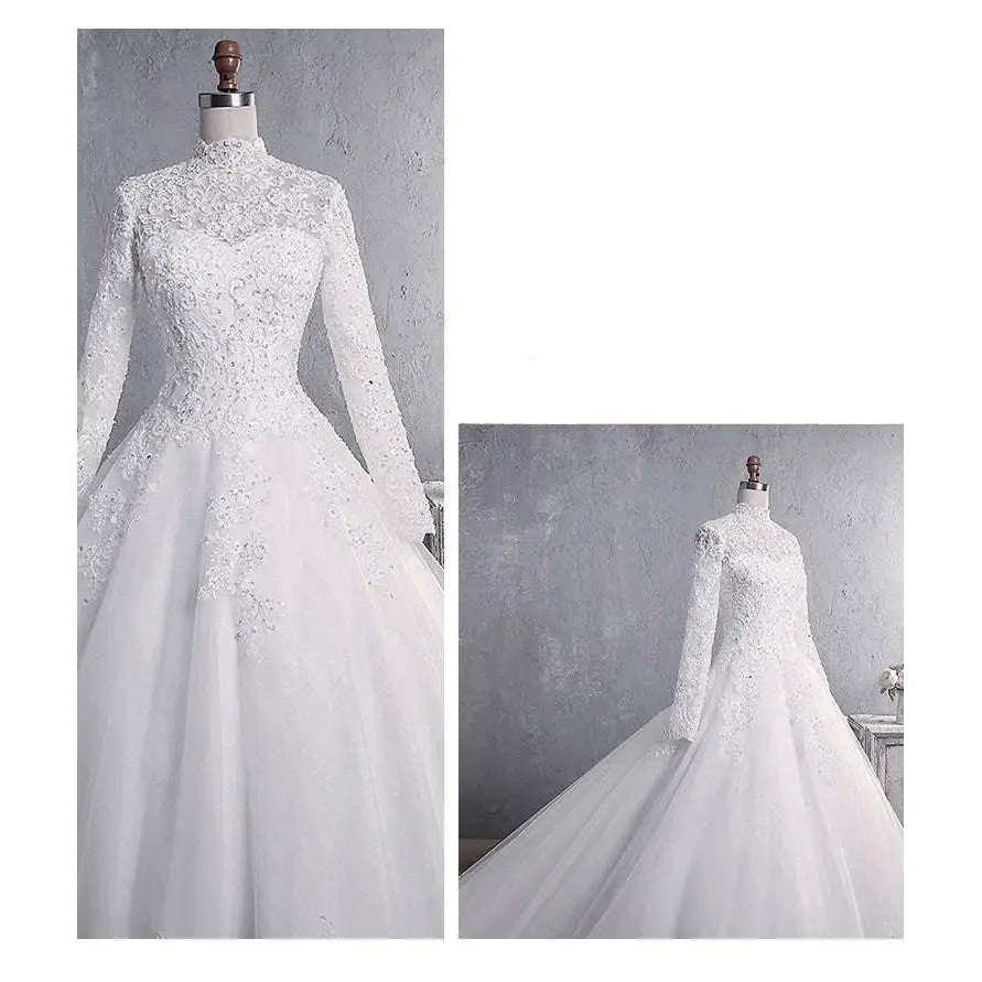 Long Sleeve Lace Wedding Dress with Large Tail