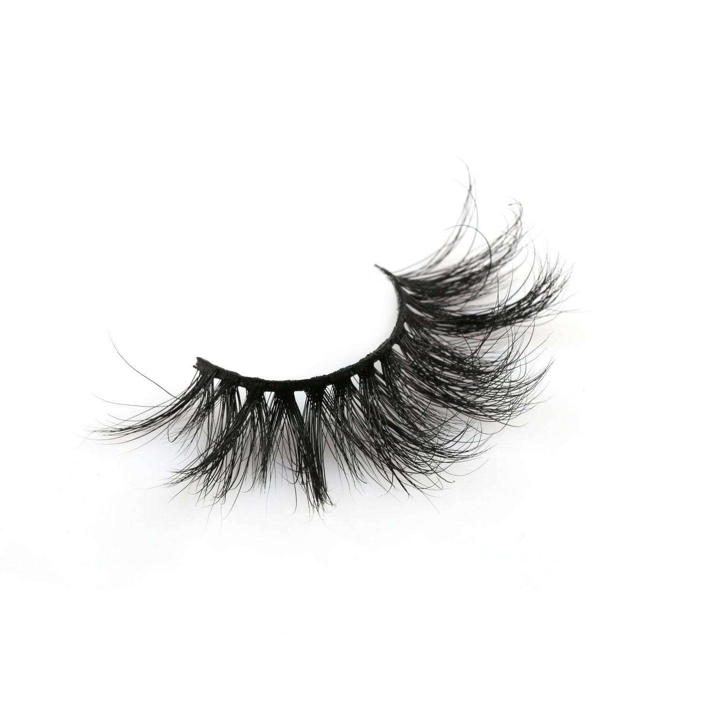 NEW!! VIP Long Dramatic Mink Lashes!!