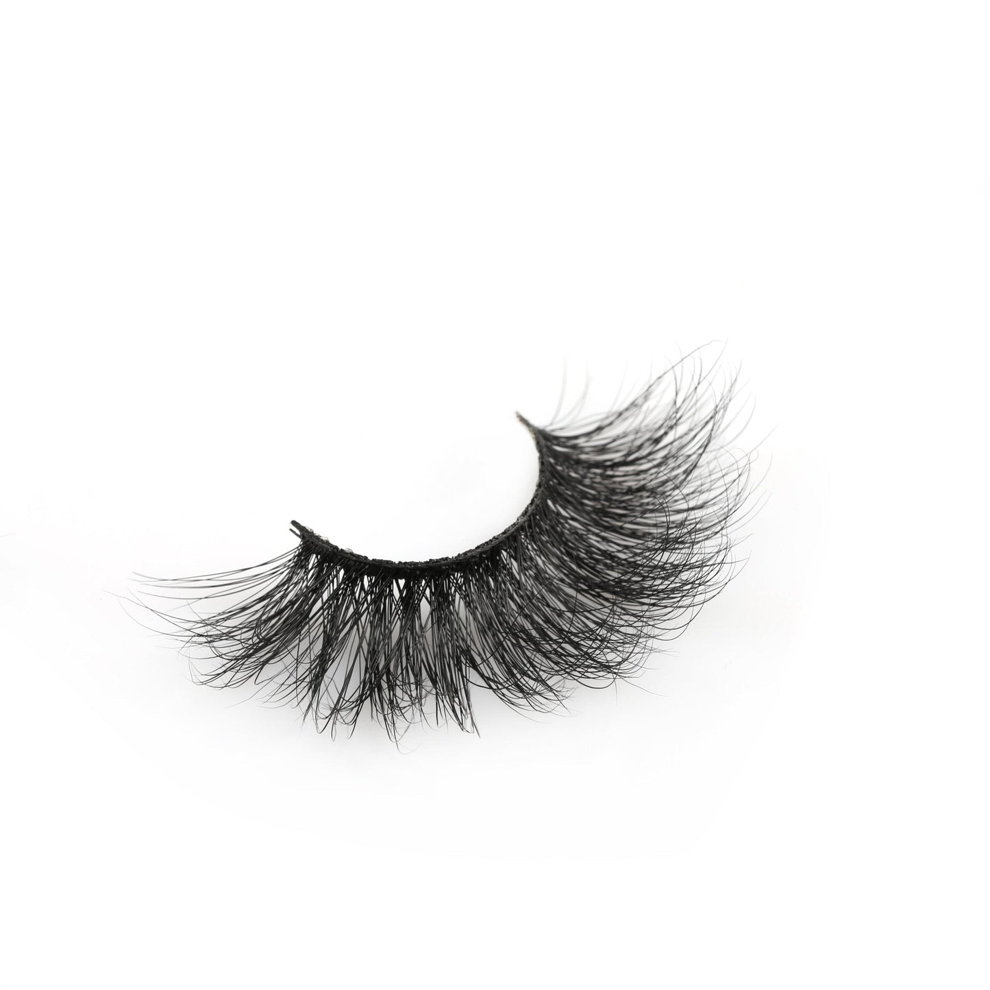 NEW!! VIP Long Dramatic Mink Lashes!!