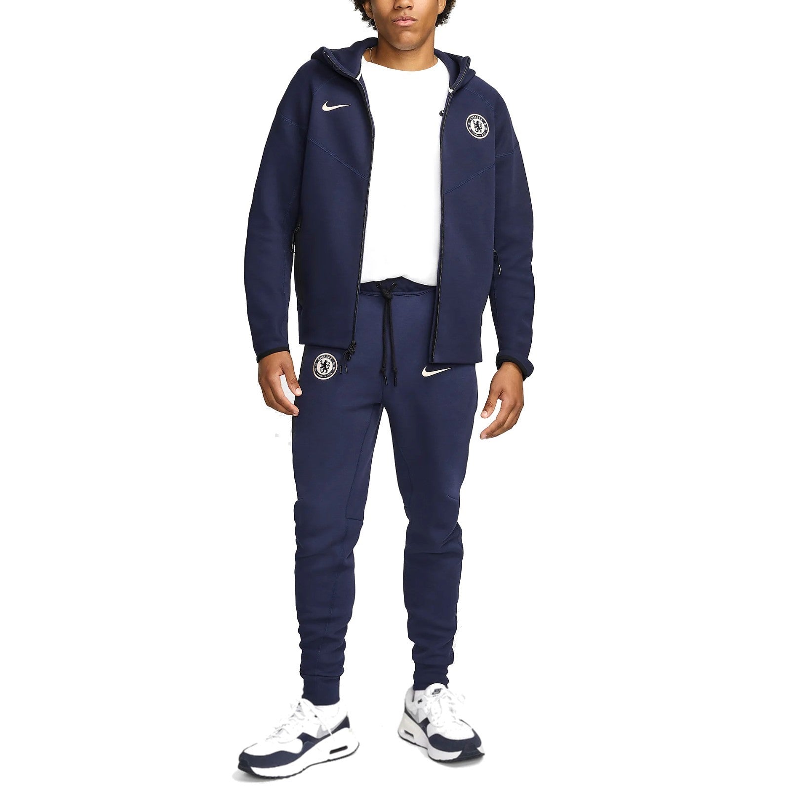 Chelsea Tech Fleece presentation tracksuit 2024/25 - Nike-3