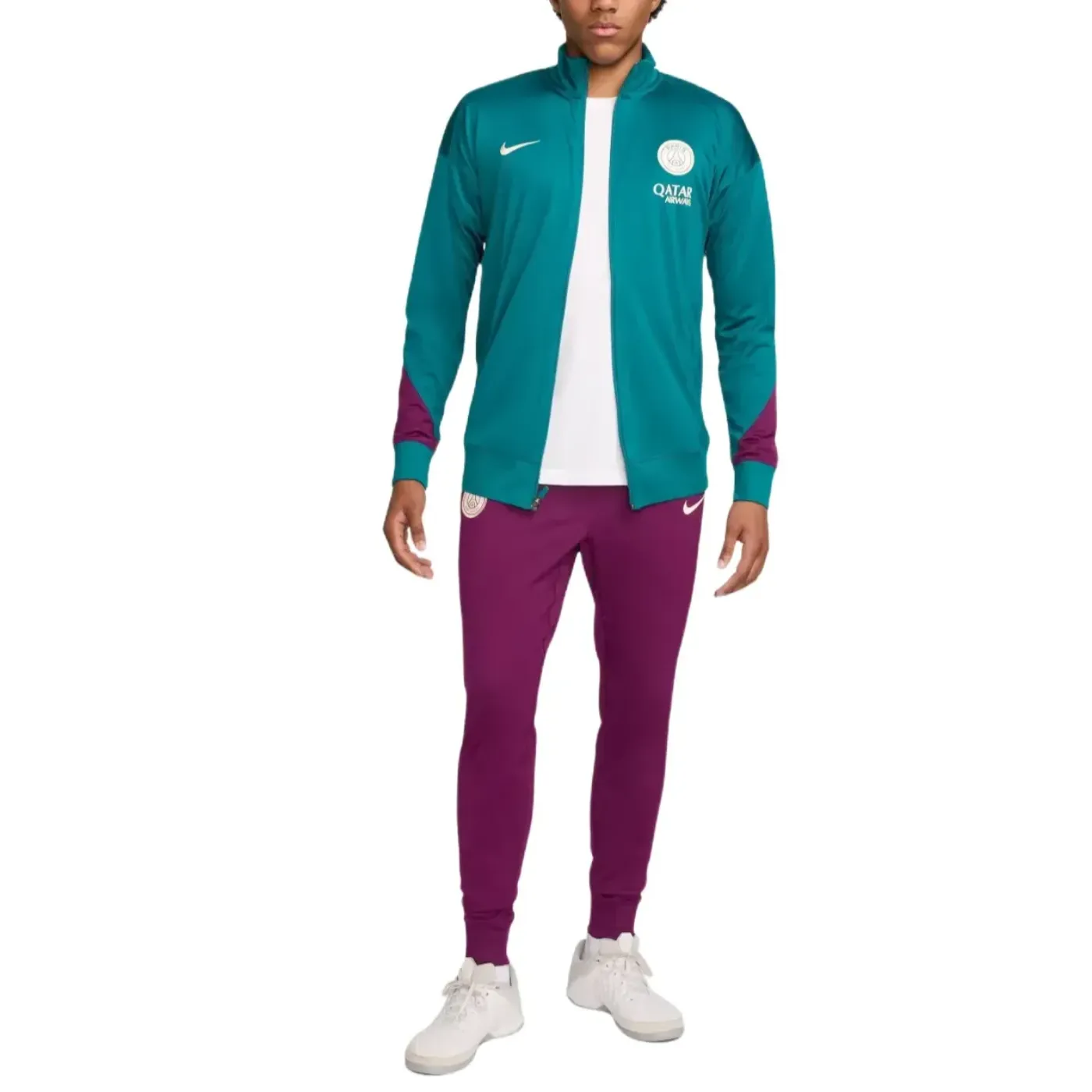 PSG training presentation Soccer tracksuit 2024/25 - Nike-3