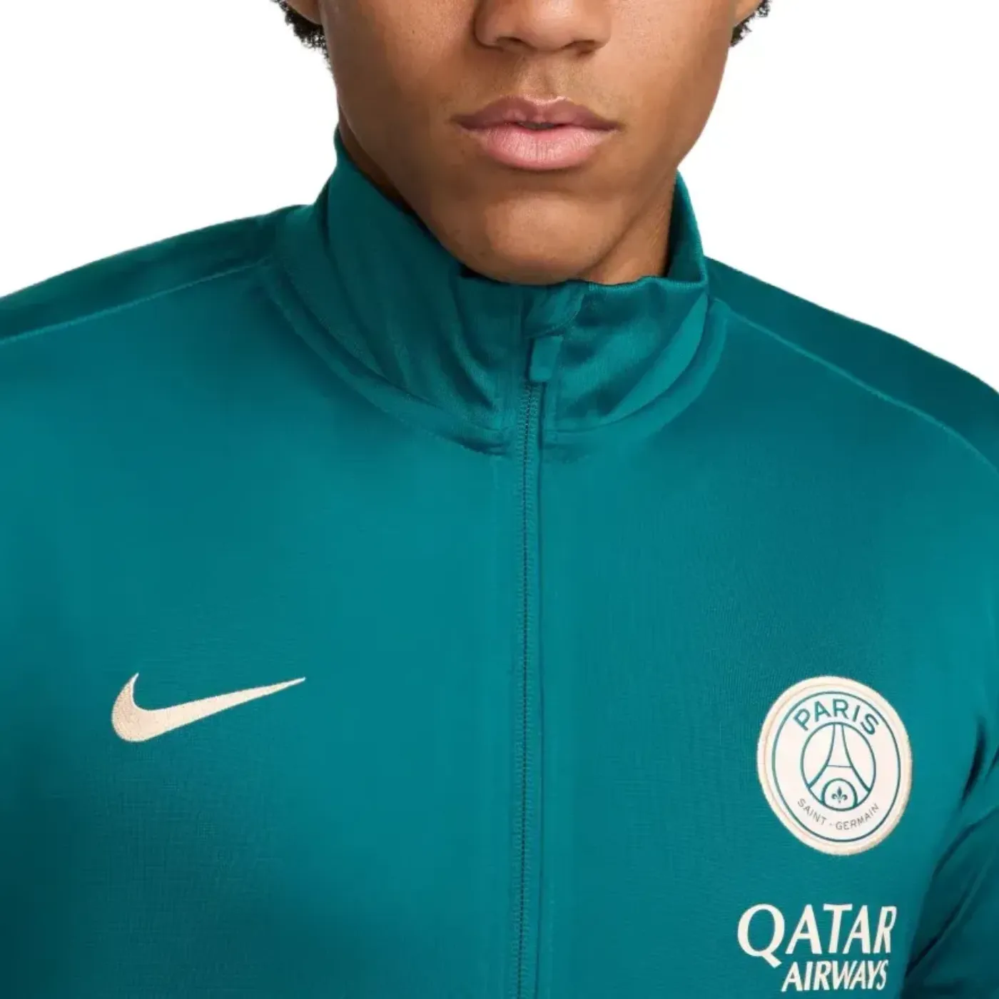 PSG training presentation Soccer tracksuit 2024/25 - Nike-2