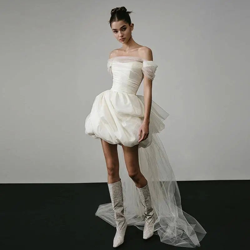 Off-shoulder Tulle White Wedding Dress with Train