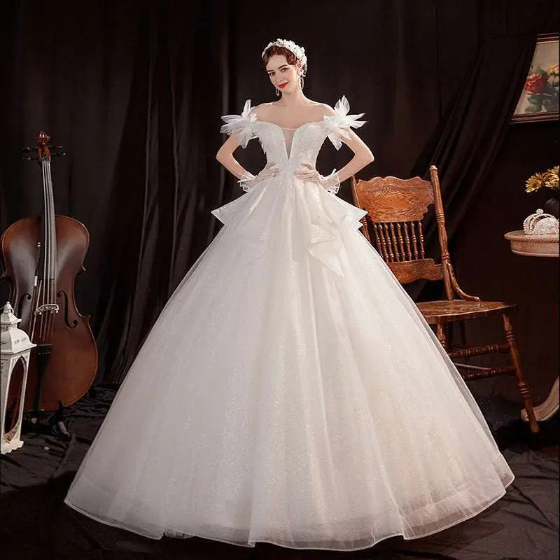 Off the Shoulder Lace Tulle Wedding Dress Court Fashion