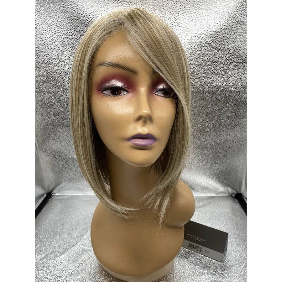 ON POINT Lace Front & Monofilament Center Part by Raquel Welch