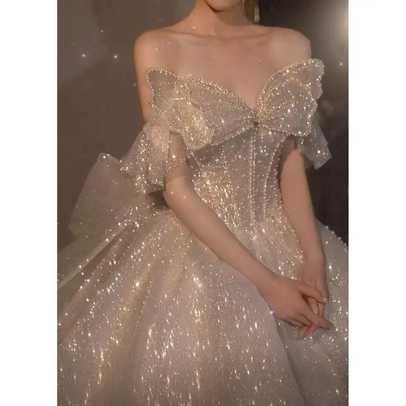 One-shoulder Long Trailing Heavy Industry Wedding Dress