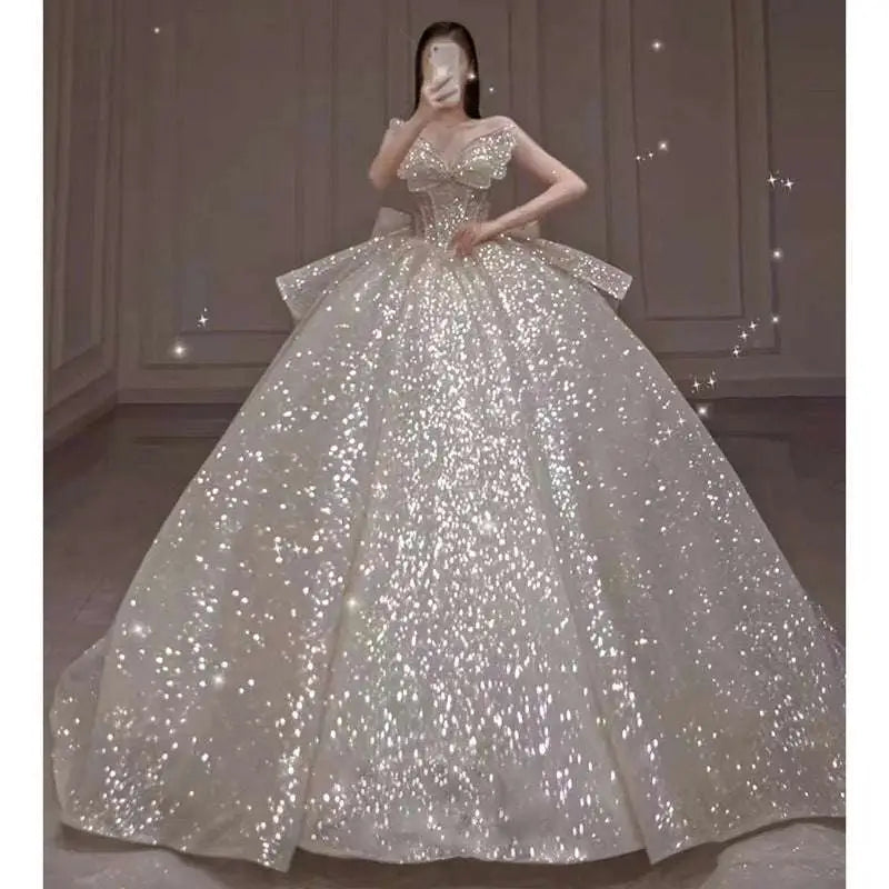 One-shoulder Long Trailing Heavy Industry Wedding Dress